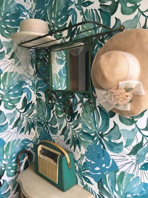 Loft D Artistes Avec Patio Au Port De Nice Ngoại thất bức ảnh
